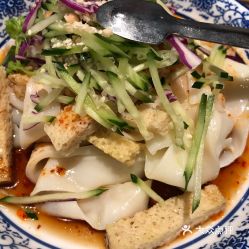 耶里夏麗 虹口龍之夢(mèng)店 的石河子涼皮好不好吃 用戶評(píng)價(jià)口味怎么樣 上海美食石河子涼皮實(shí)拍圖片 大眾點(diǎn)評(píng)