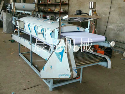 全自動(dòng)蒸汽涼皮機(jī)_河南蒸汽涼皮機(jī)生產(chǎn)廠家 山西涼皮機(jī)價(jià)格哪家好圖片|全自動(dòng)蒸汽涼皮機(jī)_河南蒸汽涼皮機(jī)生產(chǎn)廠家 山西涼皮機(jī)價(jià)格哪家好產(chǎn)品圖片由任縣晨超機(jī)械制造廠公司生產(chǎn)提供