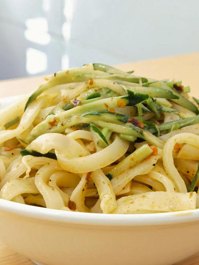 &ldquo;吃了十幾年&rdquo;|涼皮老店，陪你過夏天