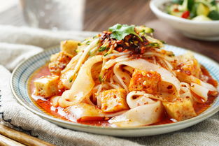 炎炎夏季即將來臨,你會(huì)在家做一份美味的涼皮嗎