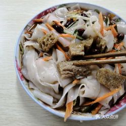 毛烏頭食堂的涼皮好不好吃 用戶評(píng)價(jià)口味怎么樣 無(wú)錫美食涼皮實(shí)拍圖片 大眾點(diǎn)評(píng)