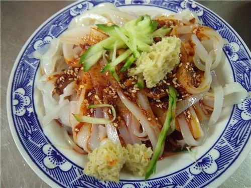 我為國(guó)王廟會(huì)打call 巡游中的吃喝玩樂(lè)與涼皮盛宴